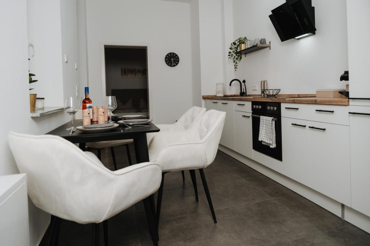 Aur Design Modern Boho X Premium Queensize Fussbodenheizung Kaffee Netflix Business&Familie Magdeburg Exteriör bild